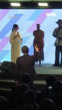 Emmanuel Macron Gets Angry to Demand Silence During a Conference on Culture in Kenya