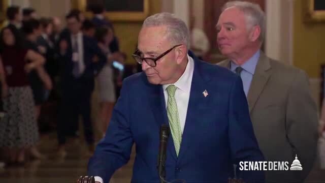 Chuck Schumer Says ‘George Bush’ When Talking About Donald Trump