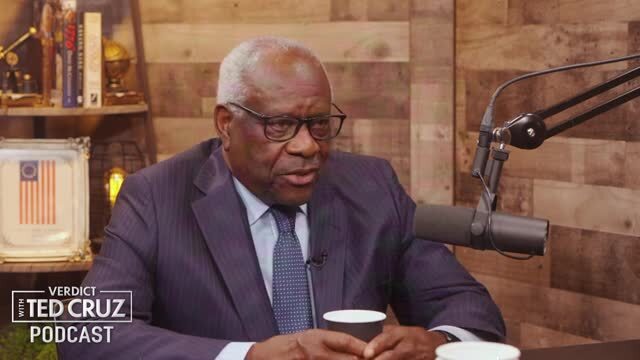 Clarence Thomas Thanks Ted Cruz for Defending Him Against Ethics Complaints: ‘I Appreciate It’