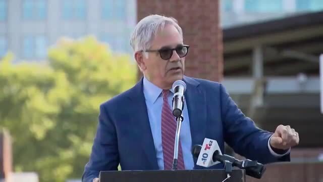Philly D.A. Larry Krasner Calls for Blowing up the White House Ballroom