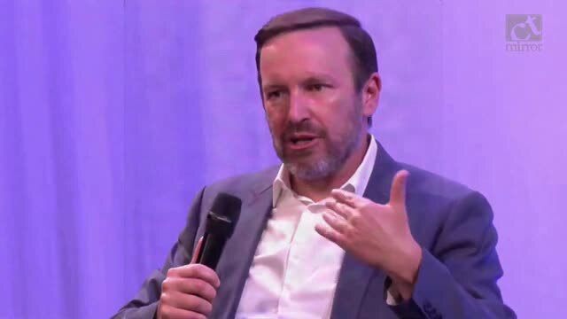 Chris Murphy Says Americans Elected Donald Trump Because They’re ‘Spiritually Adrift’
