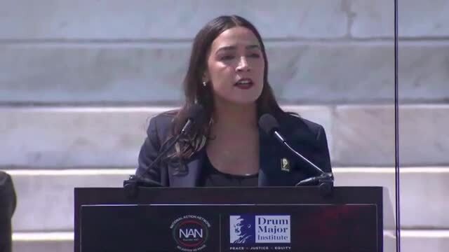 Alexandria Ocasio-Cortez: November Midterms Are ‘First of Many Tides’ to Come