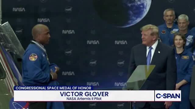 Artemis II Crew Gifts President Trump a Flight Jacket: ‘It Is Great To Be Able to Give this to You in Front of Everyone’