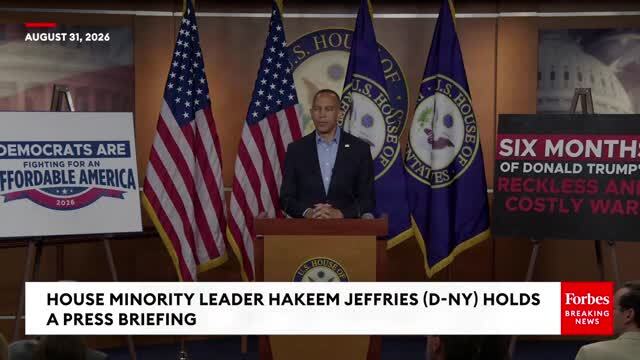 Hakeem Jeffries Dodges When Asked if Sanders Is Helping by Propping up Far-Left Candidates