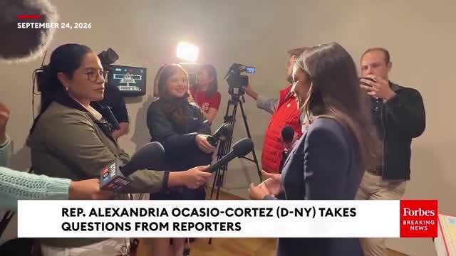 AOC on Possible Presidential or Senate Run: ‘I’m Leaving All My Options Open’