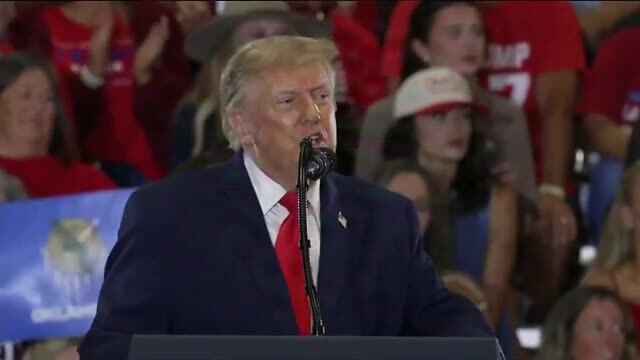 Trump Praises Kevin Hern: ‘You’re Doing a Great Job’