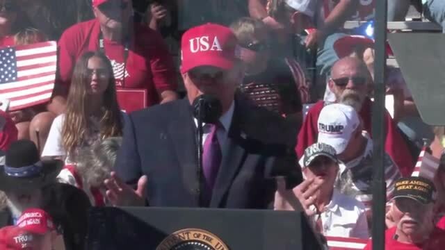 Trump: Our Triumphal Arch Is Going To Be ‘Bigger and More Beautiful’ than the One in Paris