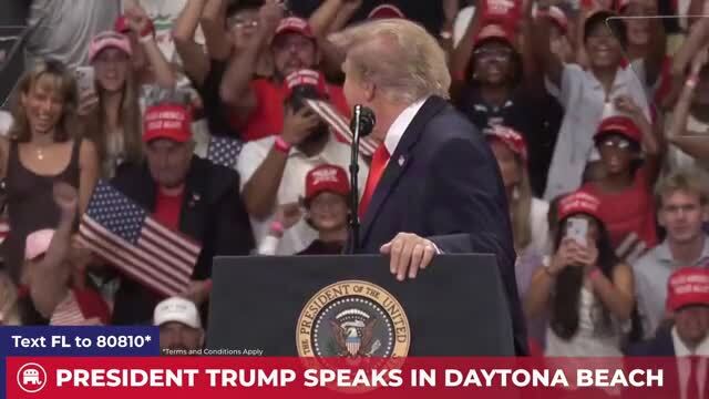 Daytona Beach Crowd Chants ‘We Love Trump!’